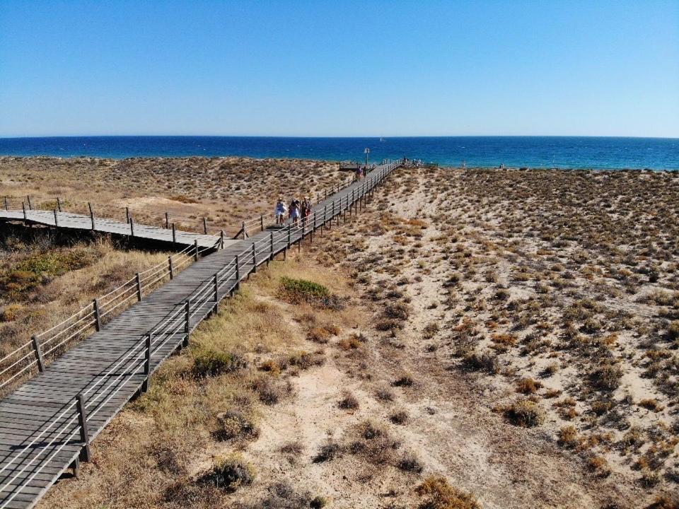 Ambassador Salgados Beach Suites Albufeira Exterior foto